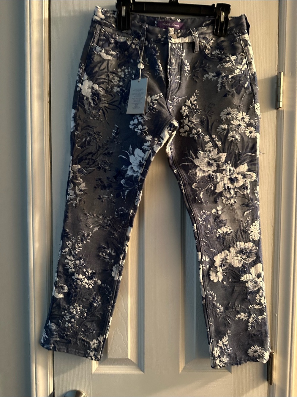 Ralph Lauren Purple Label Women’s Floral Embroidered Denim Jeans Waist Size 28